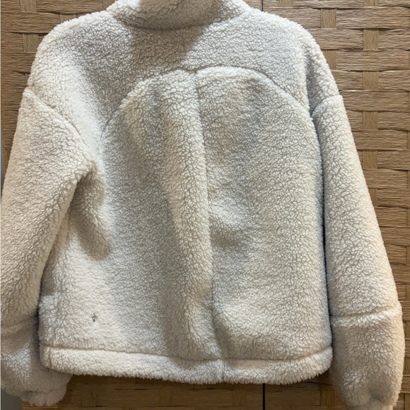 Lululemon Cinchable Oversized Fleece Zip-Up White Opal - size 6 EUC Teddy Jacket - Picture 7 of 8